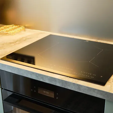 Golden Bard شقة بودابست