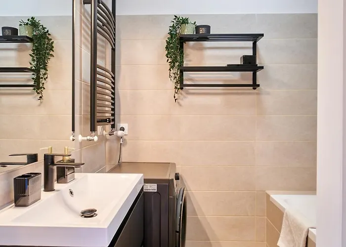 Golden Bard Apartament *